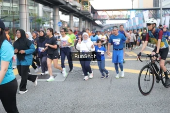 Runner Photo 4505057
