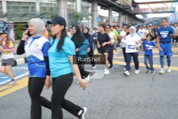Runner Photo 4505059