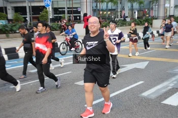 Runner Photo 4505066