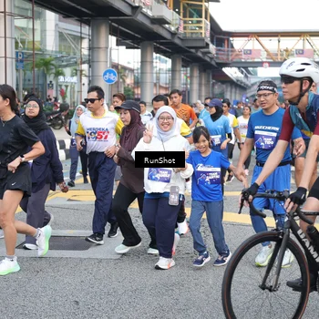 Runner Photo 4505121