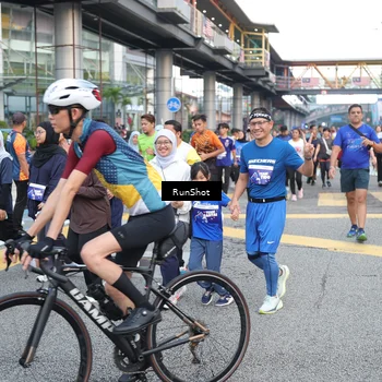 Runner Photo 4505127