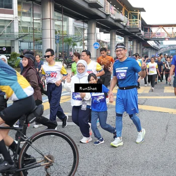 Runner Photo 4505144