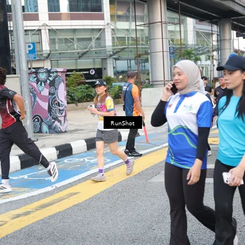 Runner Photo 4505145
