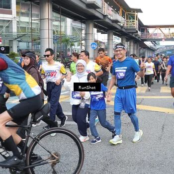 Runner Photo 4505151