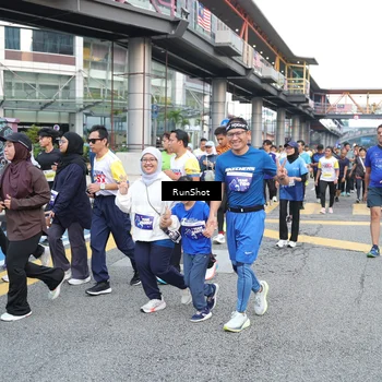 Runner Photo 4505158