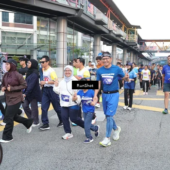 Runner Photo 4505186