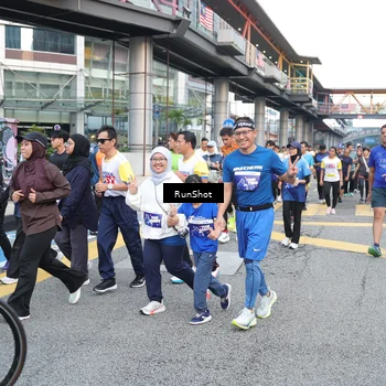 Runner Photo 4505234