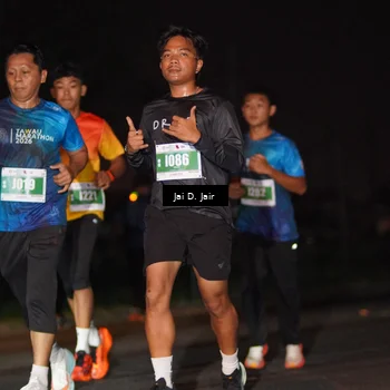 Runner Photo 4505237