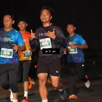 Runner Photo 4505243