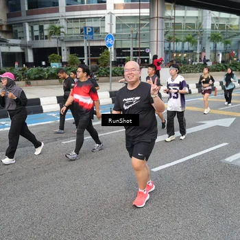 Runner Photo 4505271