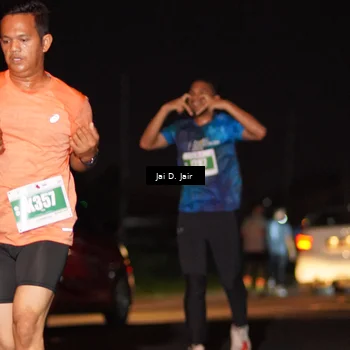 Runner Photo 4505298