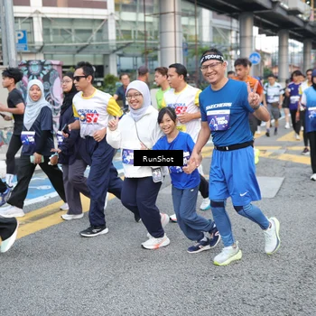 Runner Photo 4505299