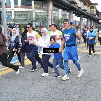 Runner Photo 4505302
