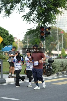 Runner Photo 4505337