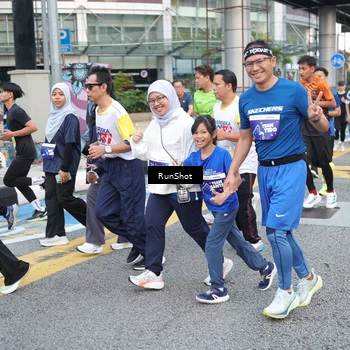 Runner Photo 4505345