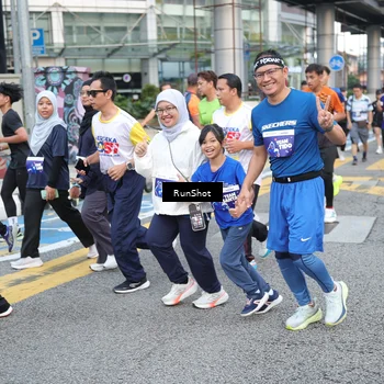 Runner Photo 4505348