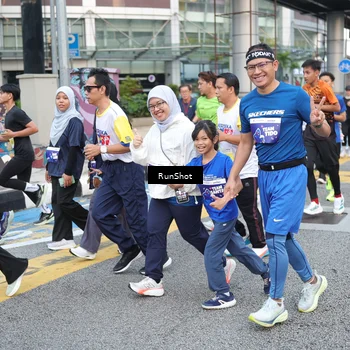 Runner Photo 4505353