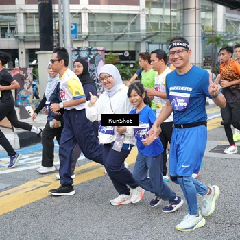Runner Photo 4505365