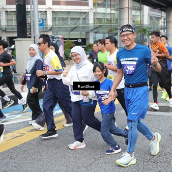 Runner Photo 4505383