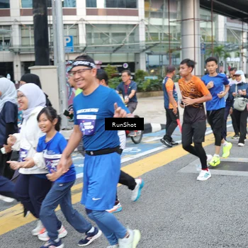 Runner Photo 4505386