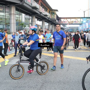 Runner Photo 4505426