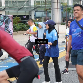 Runner Photo 4505490