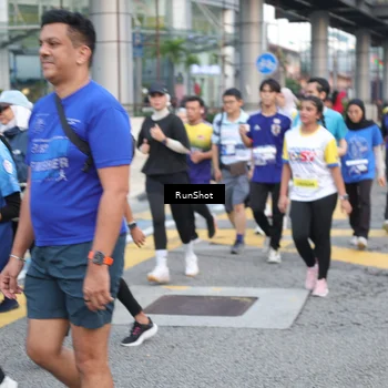Runner Photo 4505512