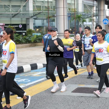 Runner Photo 4505553