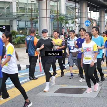 Runner Photo 4505573