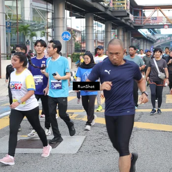 Runner Photo 4505582