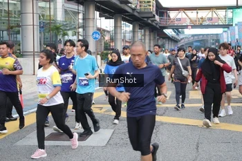 Runner Photo 4505588
