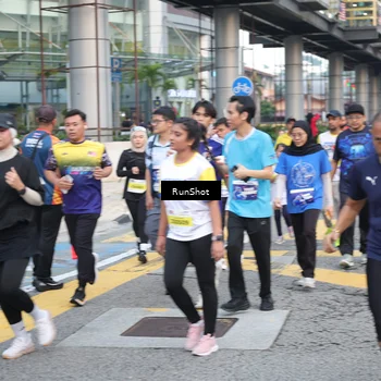 Runner Photo 4505590