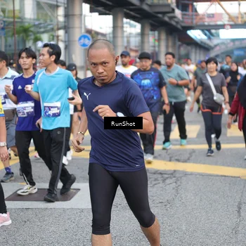 Runner Photo 4505596