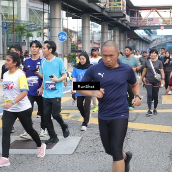 Runner Photo 4505597