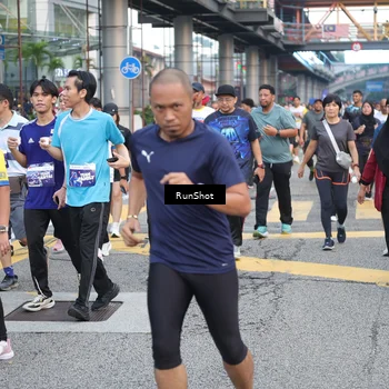 Runner Photo 4505603