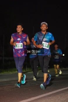 Runner Photo 4505675