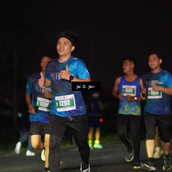 Runner Photo 4505689
