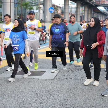 Runner Photo 4505714