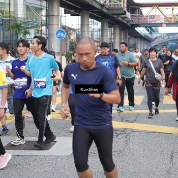 Runner Photo 4505738