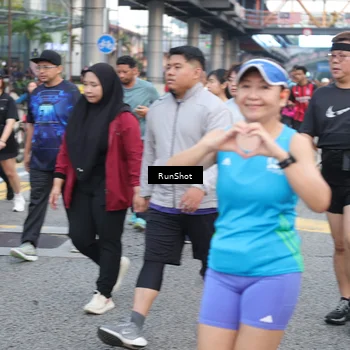 Runner Photo 4505752