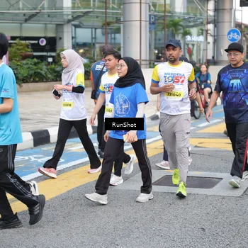 Runner Photo 4505761