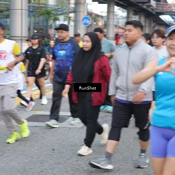 Runner Photo 4505773