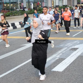 Runner Photo 4505823