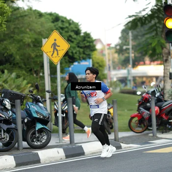 Runner Photo 4505850
