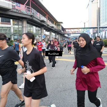 Runner Photo 4505868