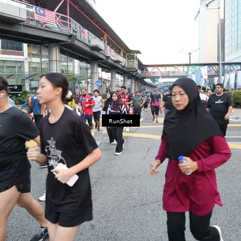 Runner Photo 4505873