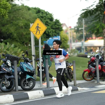 Runner Photo 4505888