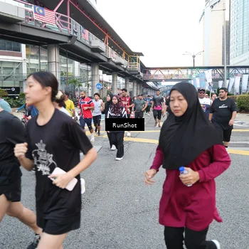 Runner Photo 4505912
