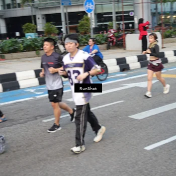 Runner Photo 4505963