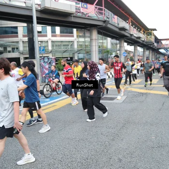 Runner Photo 4506070